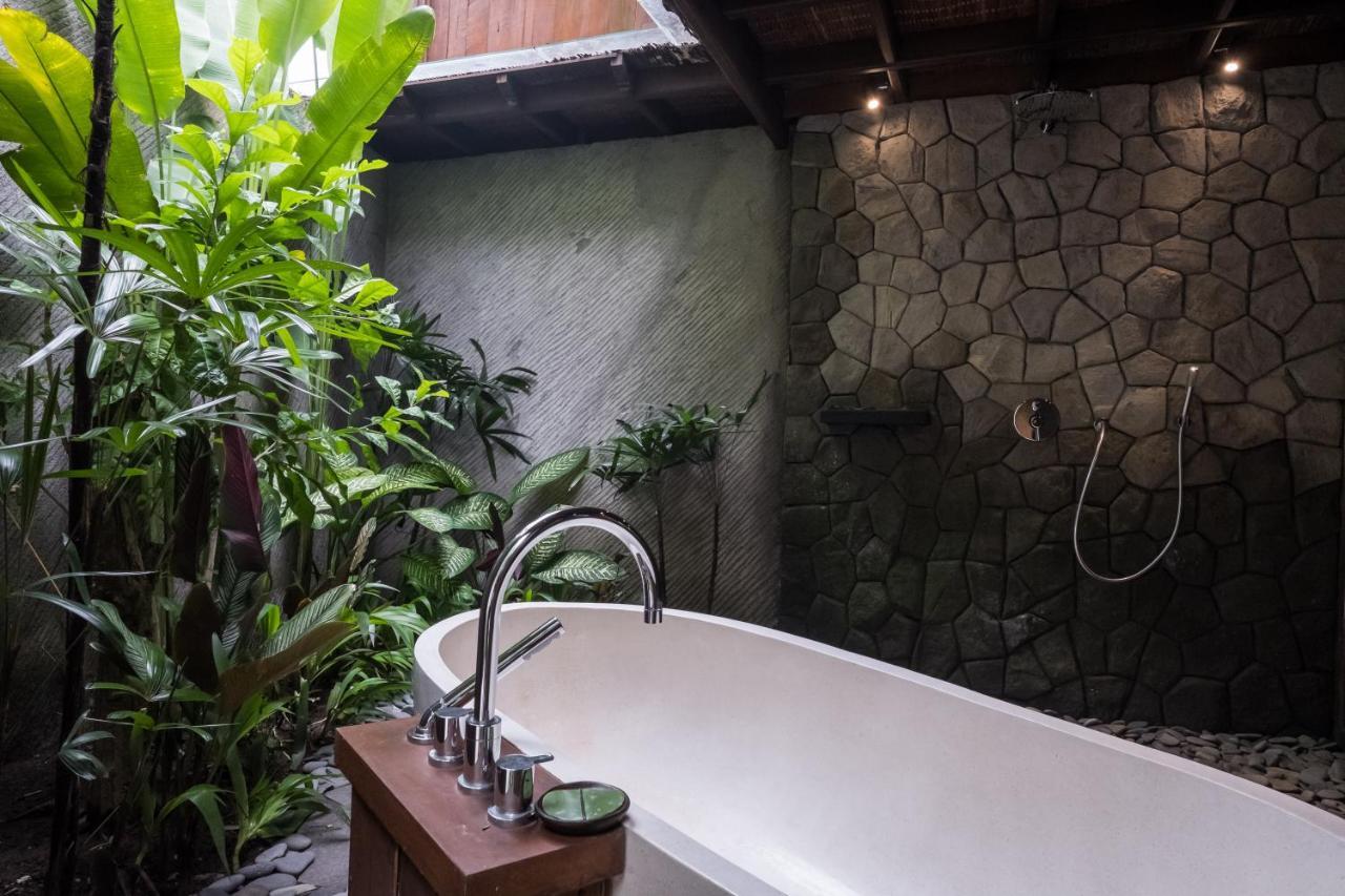 Benisari Batik Garden Cottage Ubud  Exterior photo